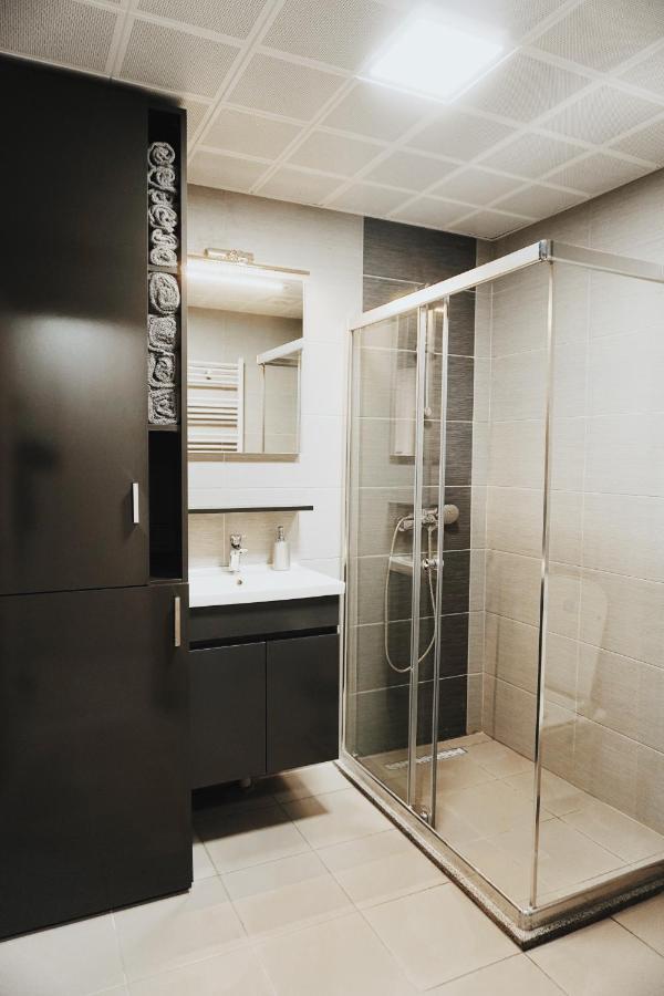 Merdz Spa & Fitness Sky Apartment Skopje Exterior photo